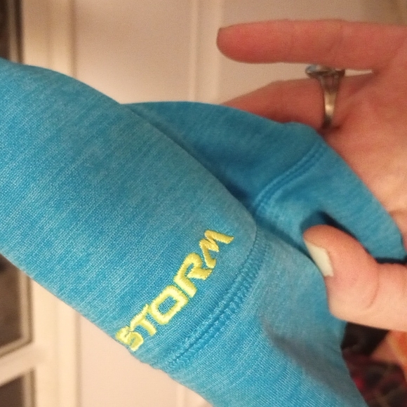 Under Armour Hooded Sweatshirt - Picture 3 of 4